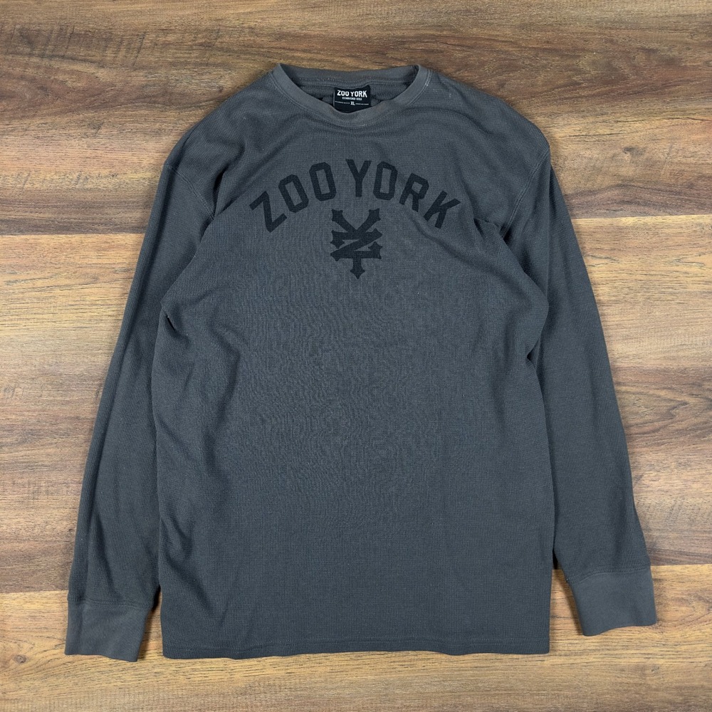 Y2K Zoo York Mens XL Charcoal Gray Waffle Knit Thermal Long Sleeve Logo Shirt